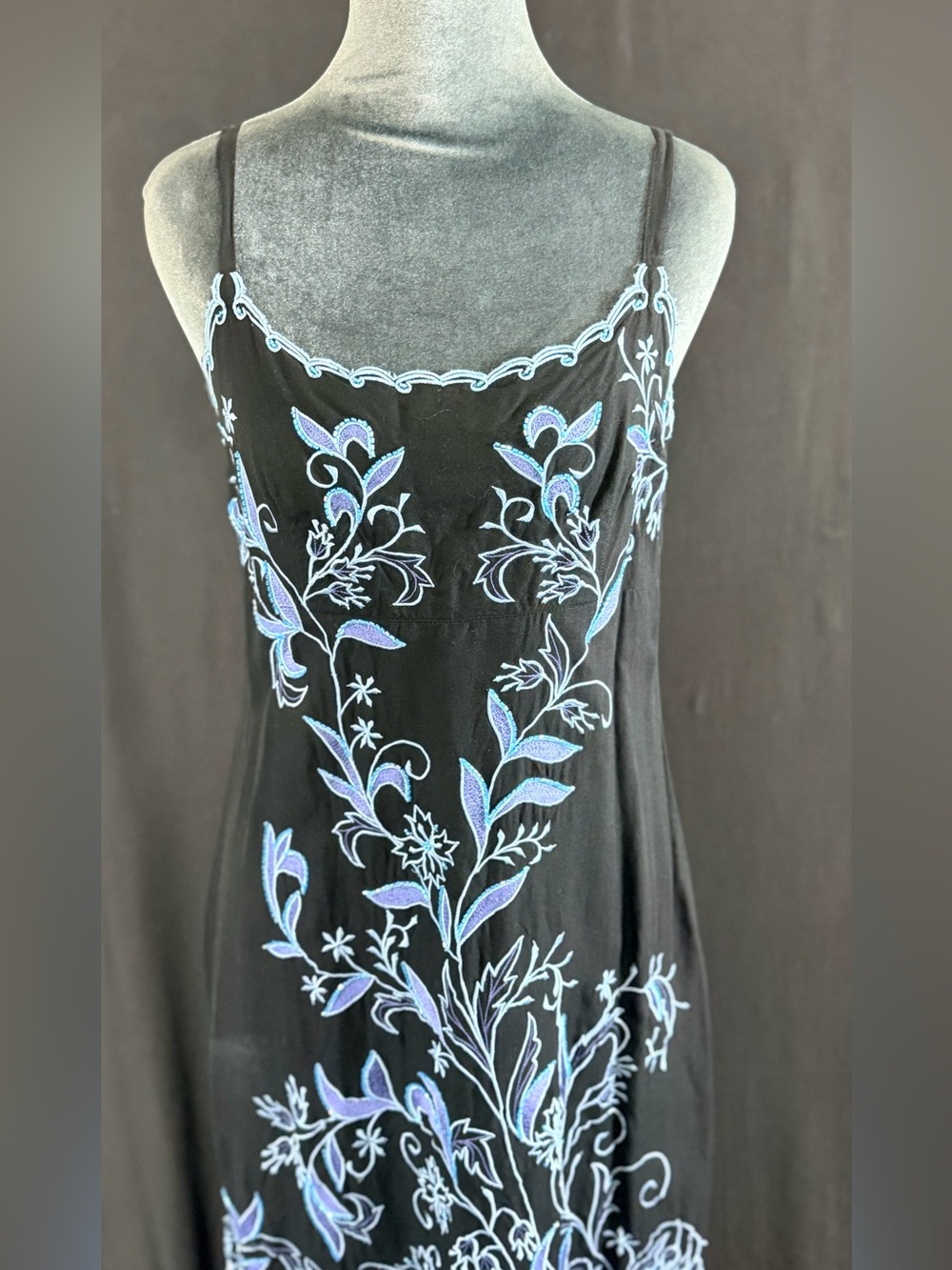 Serendipity VTG Y2K 90’s dress Black Maxi Blue Bell Floral Embroidery Beaded - Picture 3 of 16